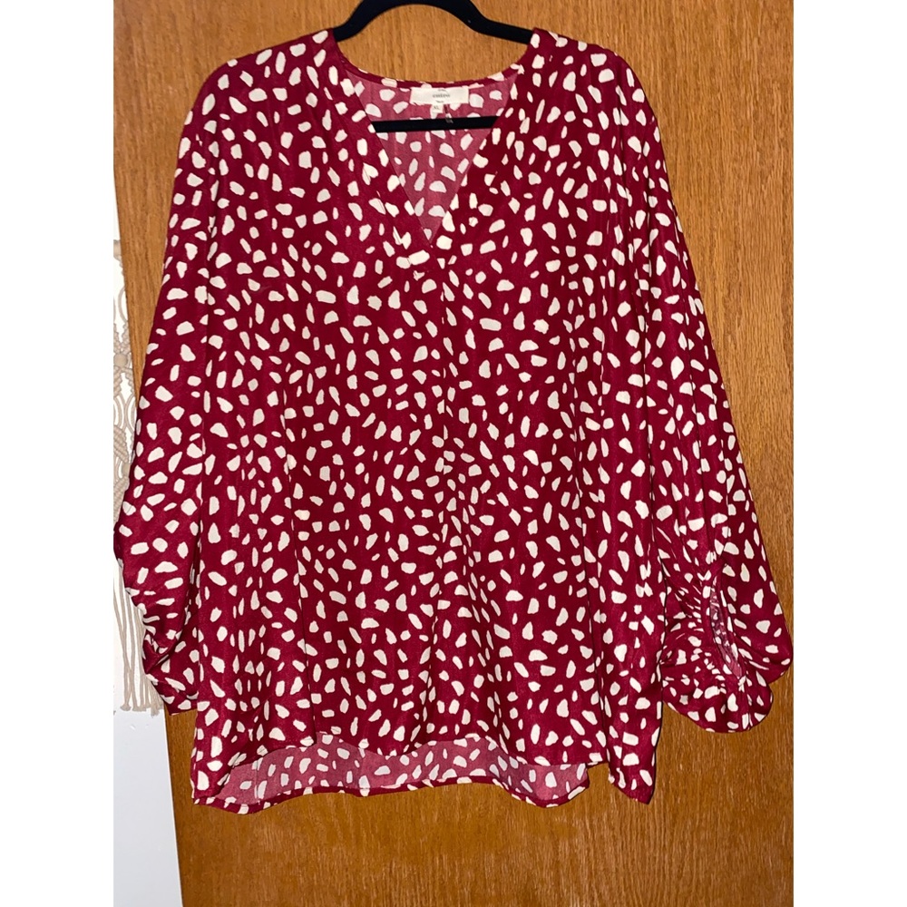 Spotted blouse